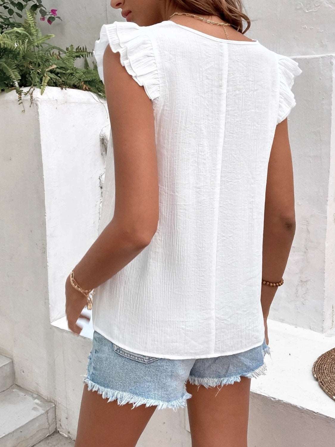 Georgia® | Kurzarm-Rüschenbluse mit V-Ausschnitt