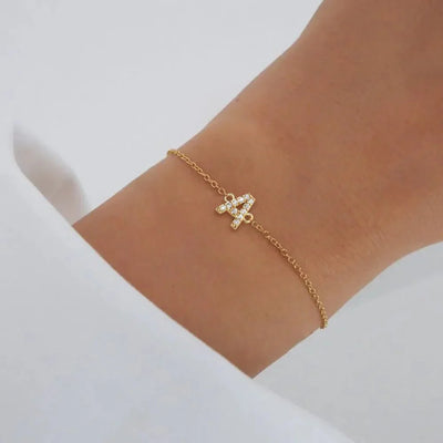Zarter Anfangs Buchstabe Ketten Armband