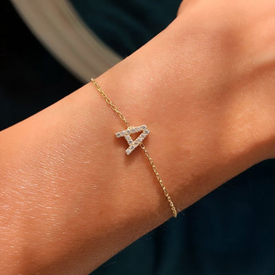 Zarter Anfangs Buchstabe Ketten Armband
