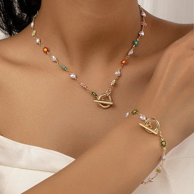 Zarter Frühling Blumen Perlen Armband und Halskette Set