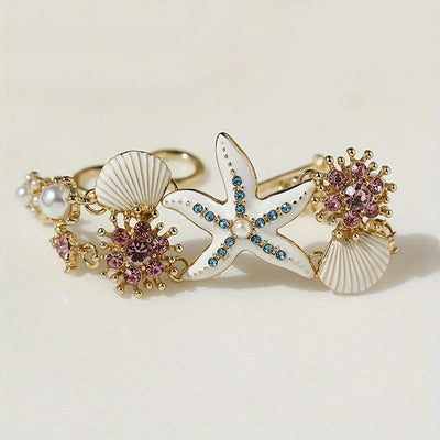 Wunderschönes Armband mit Seestern-Anhänger, Muscheldetails und Meerkorallen-Perlen