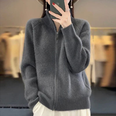 Weiche, bequeme Strickjacke für Frauen - Dagny