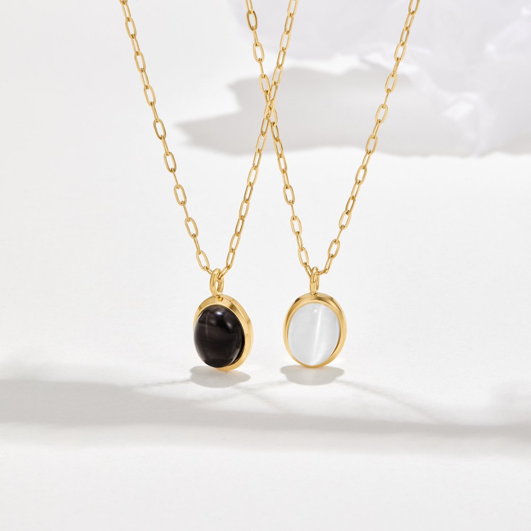 Weißes Opal-Halsband
